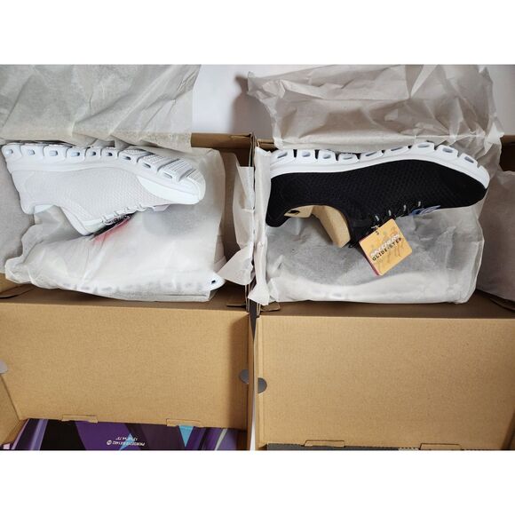 2 Pairs Skechers Glide-Step Women’s Size 7 Wide Fit | Black & White | No-Tie - Picture 10 of 11